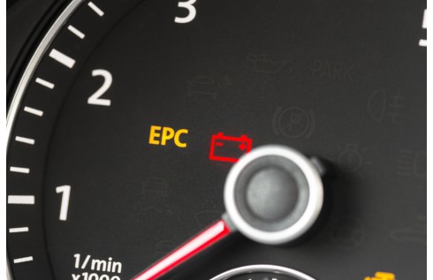 Si se enciende el Testigo EPC de coche, ¿Qué ocurre)